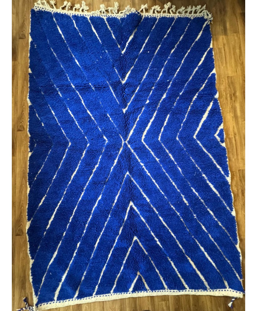 BERBÈRE FAIT MAIN GR01